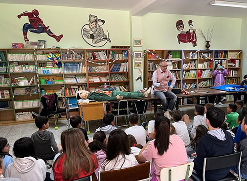 Imagen para: HM Hospitales forma en RCP y Primeros Auxilios a más de 100 alumnos del CEIP Ángel González Álvarez
