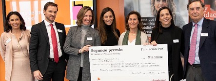 Imagen para: La Fundación HM recibe 12.500 euros de la Fundación PwC para la investigación del cáncer infantil