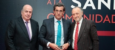 Imagen para: Redacción Médica reconoce a HM CIOCC como mejor ‘Centro Sanitario Privado’ en los ‘IV Premios a la Sanidad de la Comunidad