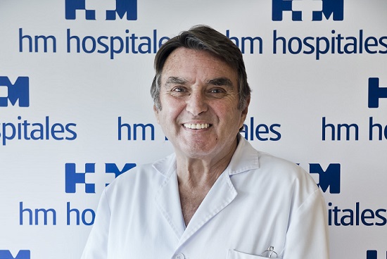 Imagen para: El Dr. Alfonso Delgado conciencia sobre la importancia de las vacunas en el Aula de Cultura de ABC