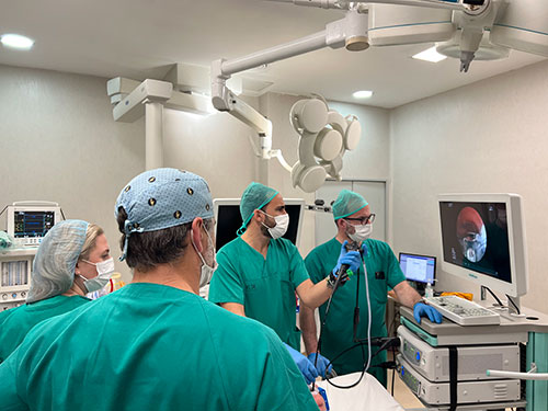 Imagen para: El Hospital Internacional HM Santa Elena incorpora la ecobroncoscopia (EBUS) para mejorar el diagnóstico de enfermedades pulmonares