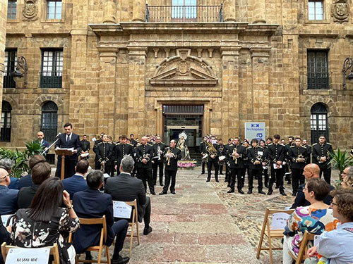 Imagen para: La capilla de HM Regla ya acoge a la antigua imagen de Ntra. Señora de Consolación de María de la Cofradía de Ntra. Señora de las Angustias y Soledad