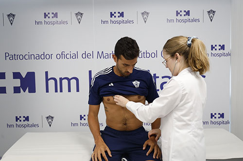 Imagen para: El Marbella F.C. supera con éxito el reconocimiento médico en el Hospital Internacional HM Santa Elena