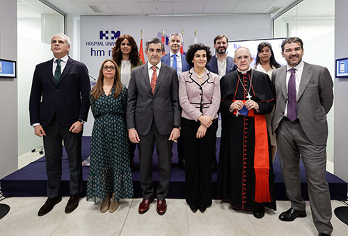 Imagen para: El consejero de Sanidad y la alcaldesa de Rivas inauguran el Hospital Universitario HM Rivas, que aspira a convertirse en referencia sanitaria del sureste de la región