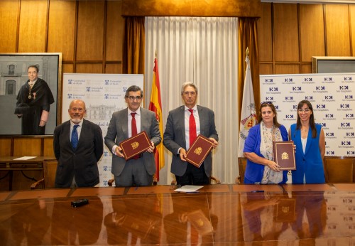 Imagen para: HM Hospitales y la Universidad de Alcalá renuevan la Cátedra de Otoacústica Evolutiva y Paleoantropología, que ha ayudado a conocer el origen del lenguaje en los homínidos