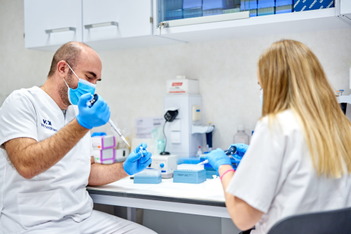 Imagen para: La Fundación HM crea un departamento de investigación en el Hospital HM Nou Delfos para potenciar el conocimiento científico y el desarrollo de nuevas terapias