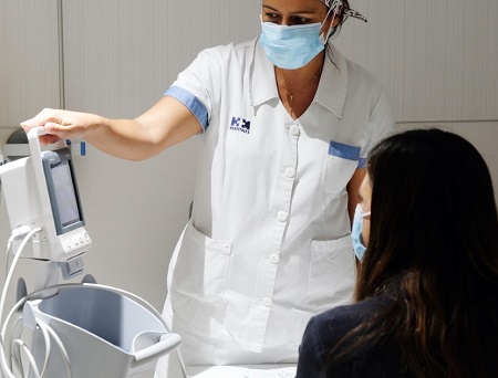Los pacientes que han padecido la COVID-19 con mayor afectación respiratoria presentan después más problemas neurológicos