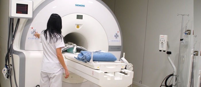 Imagen para: El diagnóstico por imagen híbrida y la menor dosis de radiación que ofrece el PET-RM, claves en la identificación precoz y el tratamiento de diferentes tumores infantiles