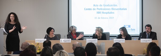 120 alumnos de "Técnico en Cuidados Auxiliares de Enfermería" reciben su titulación