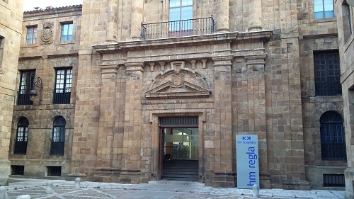 La Unidad de litotricia de HM Regla ofrece el método más eficaz para eliminar los cálculos urinarios