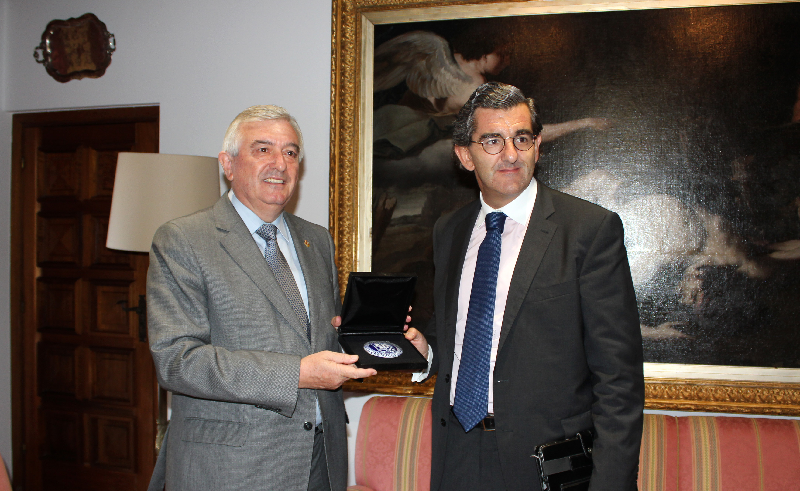 La Universidade de Santiago y la Fundación de Investigación HM Hospitales establecen un marco de colaboración