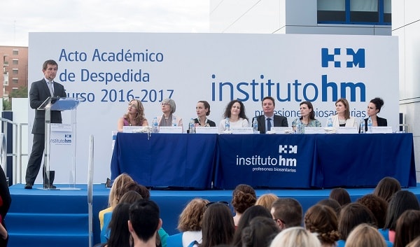 Acto Académico de Despedida de las distintas promociones del IHMPB con el mayor número de graduados desde su creación
