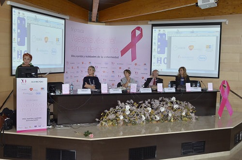 Imagen para: La IV Jornada Viaje a Través del Cáncer de Mama se centró en desterrar mitos y leyendas urbanas sobre la enfermedad