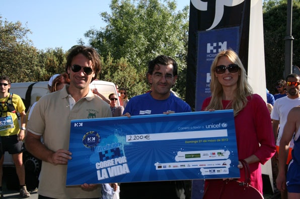 Imagen para: Se celebra la III Carrera Popular Solidaria HM Corre por la Vida, a favor de Unicef, y en la que se inscribieron cerca de 1000 personas