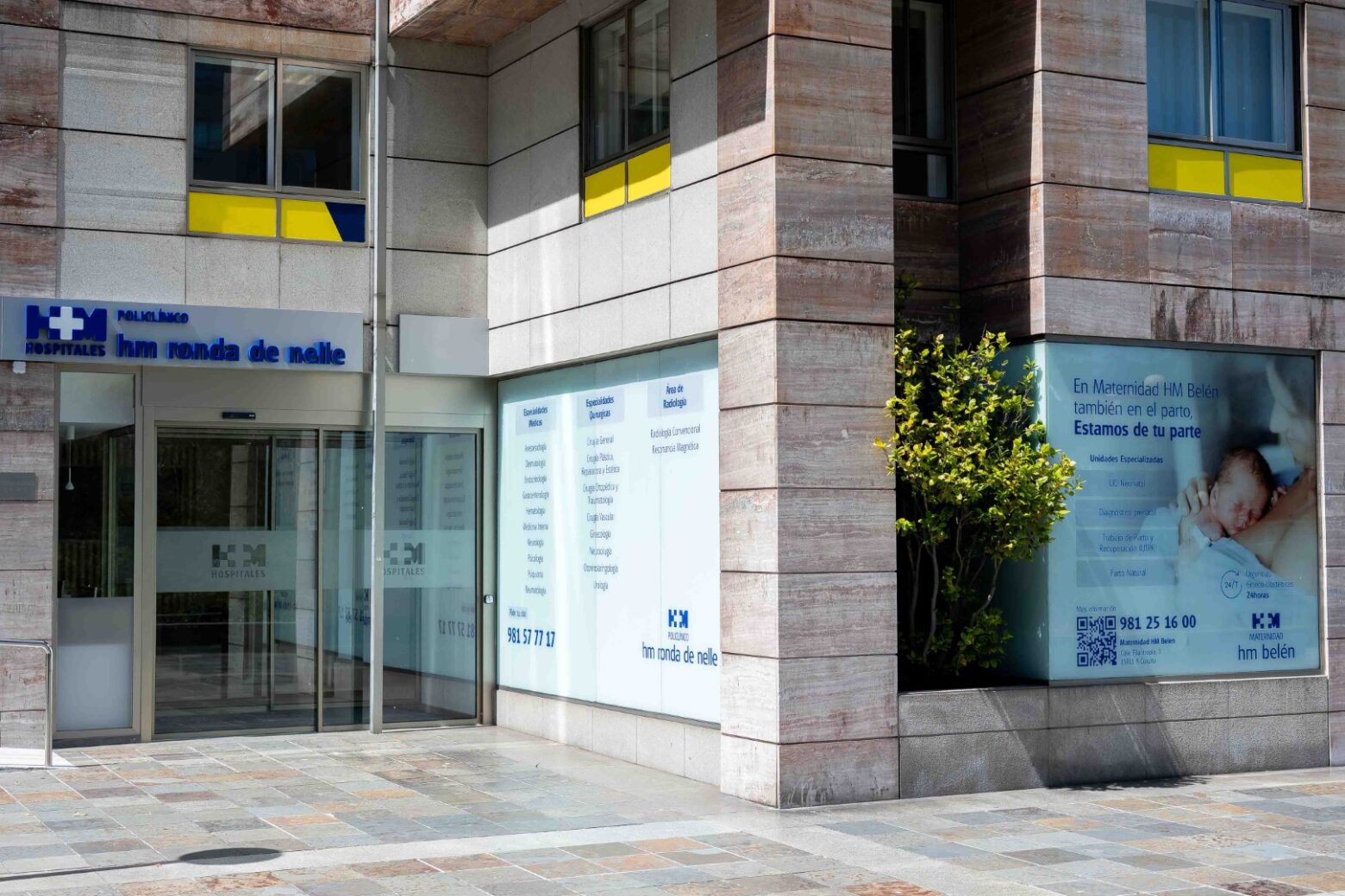 PoliclÍnico hm ronda de nelle puerta principal herobanner