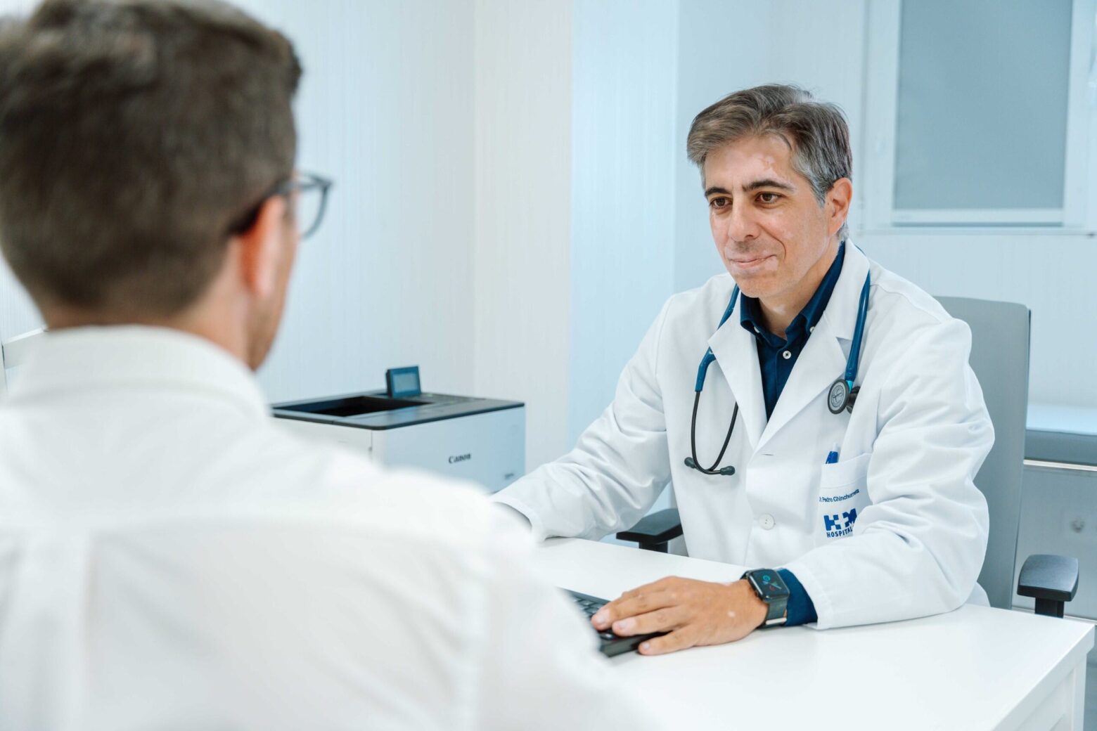 Médico y paciente en la consulta