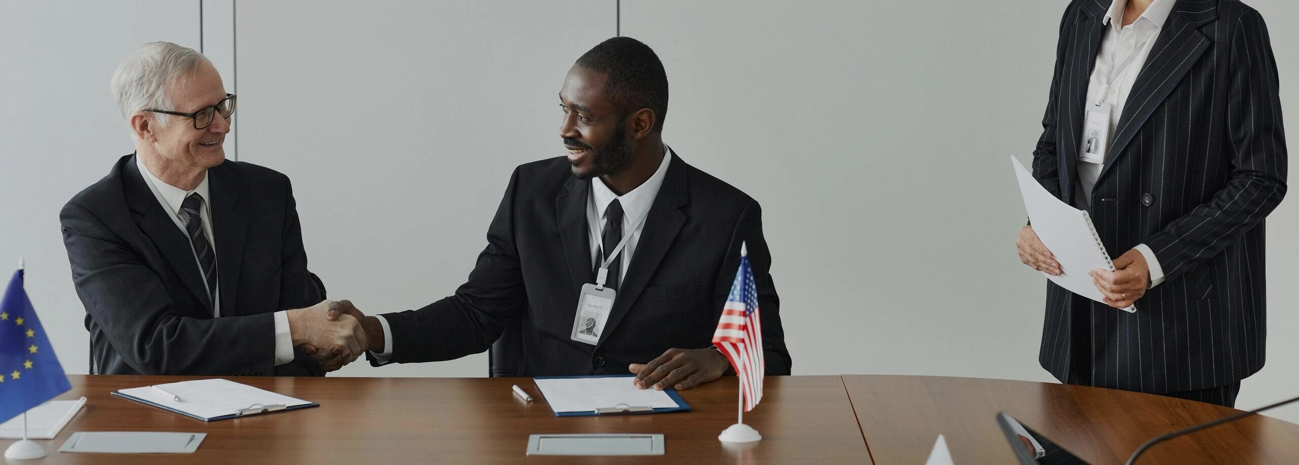 Cuerpo diplomatico international patient