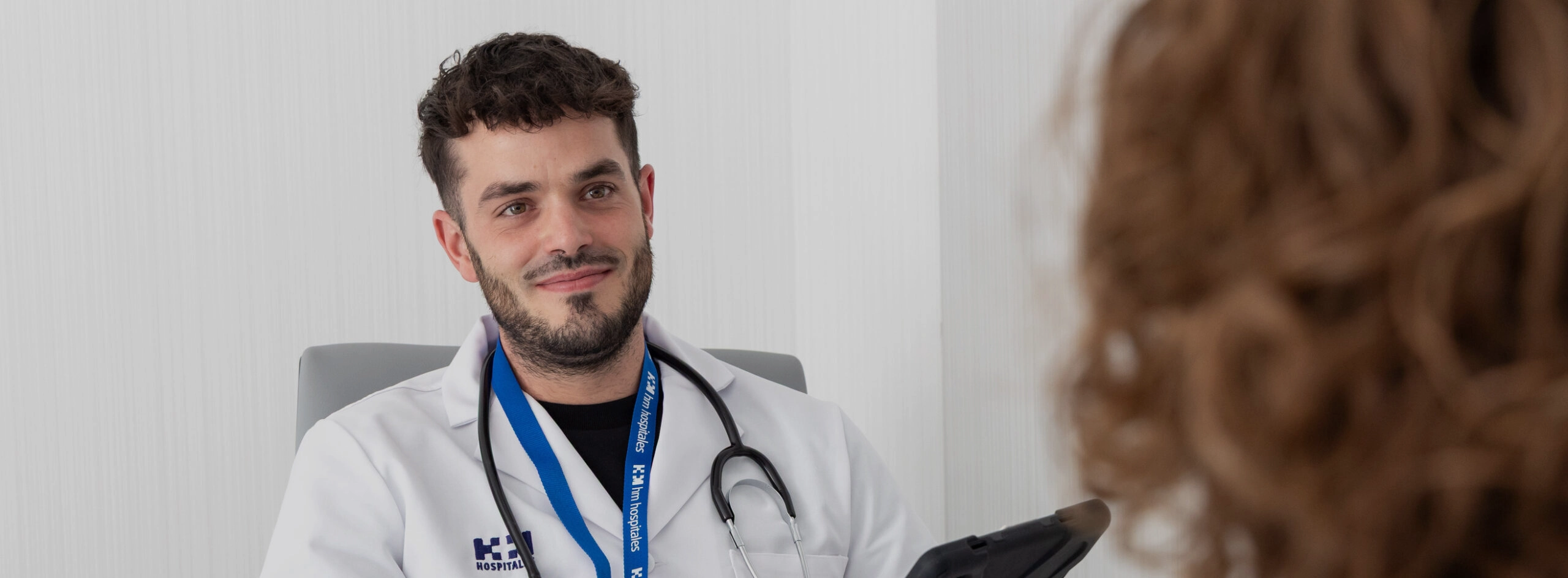 Medico paciente 24 2 48 scaled e1752139739668