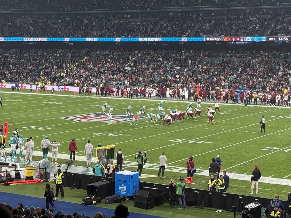 Imagen para: HM Hospitales juega un papel decisivo en el histórico debut de la NFL en España