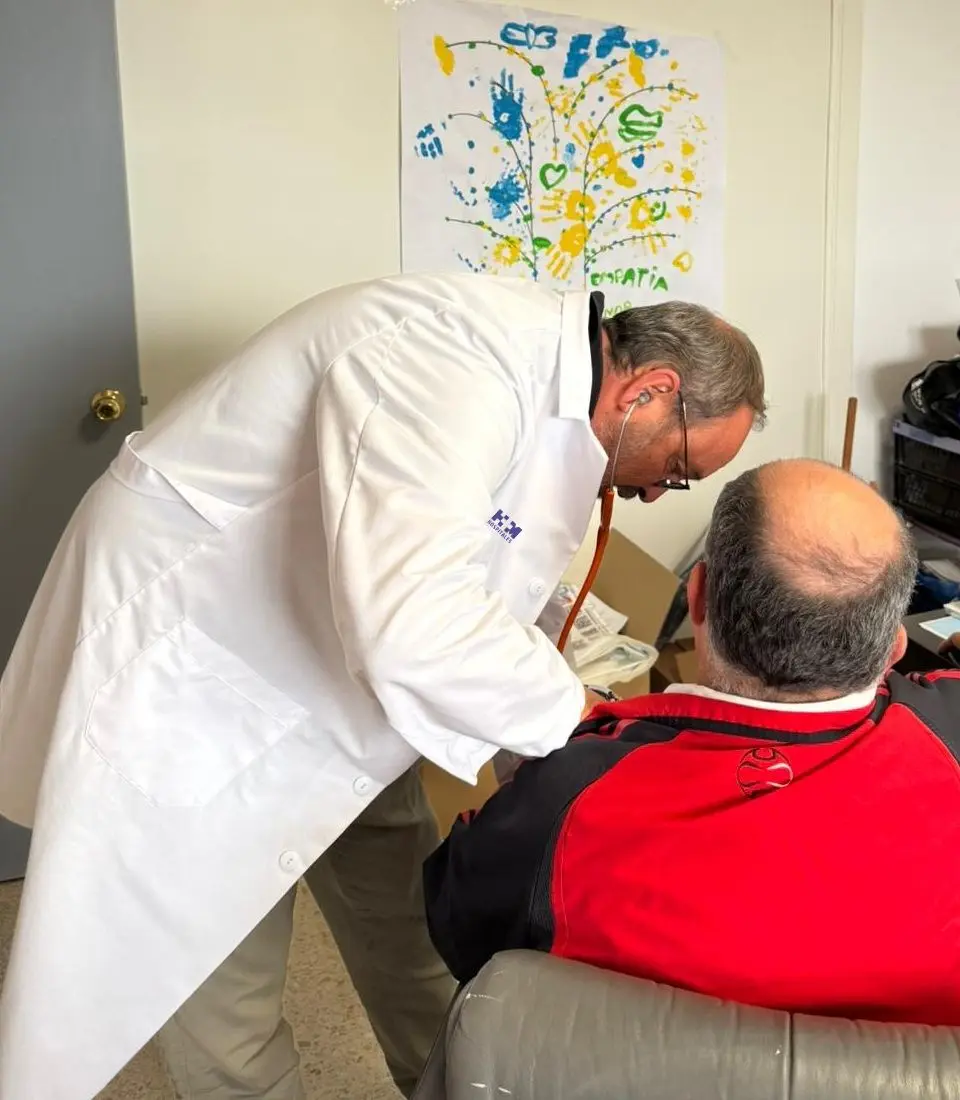 Imagen para: HM Málaga realiza reconocimientos médicos a jugadores del Club Athletic Fuengirola “Genuine” con motivo de la Liga Inclusiva Provincial