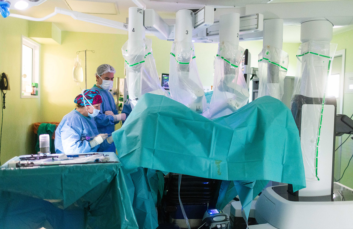 Imagen para: El uso del robot Da Vinci impulsa la innovación quirúrgica y permite reducir en cinco días la estancia hospitalaria