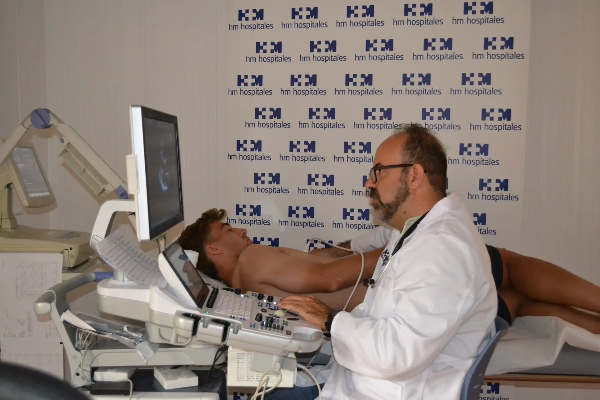 Imagen para: HM Hospitales cuida del corazón de la Cultural y Deportiva Leonesa