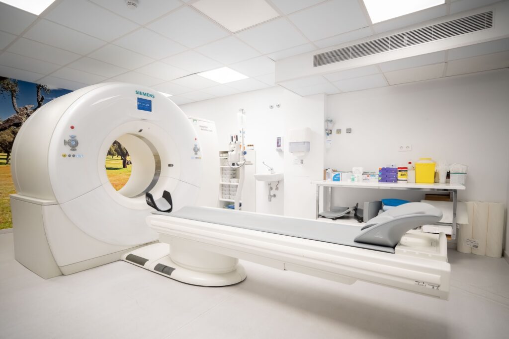 HM Hospitales facturó 719 millones de euros en 2024, y prevé reinvertir 130 millones en 2025 en la expansión y mejora de su red asistencial