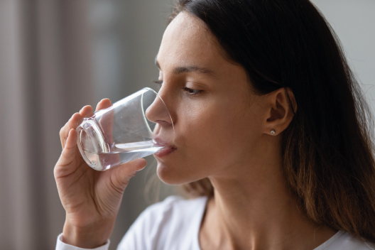 Rehidratacion gastroenteritis norovirus beber agua