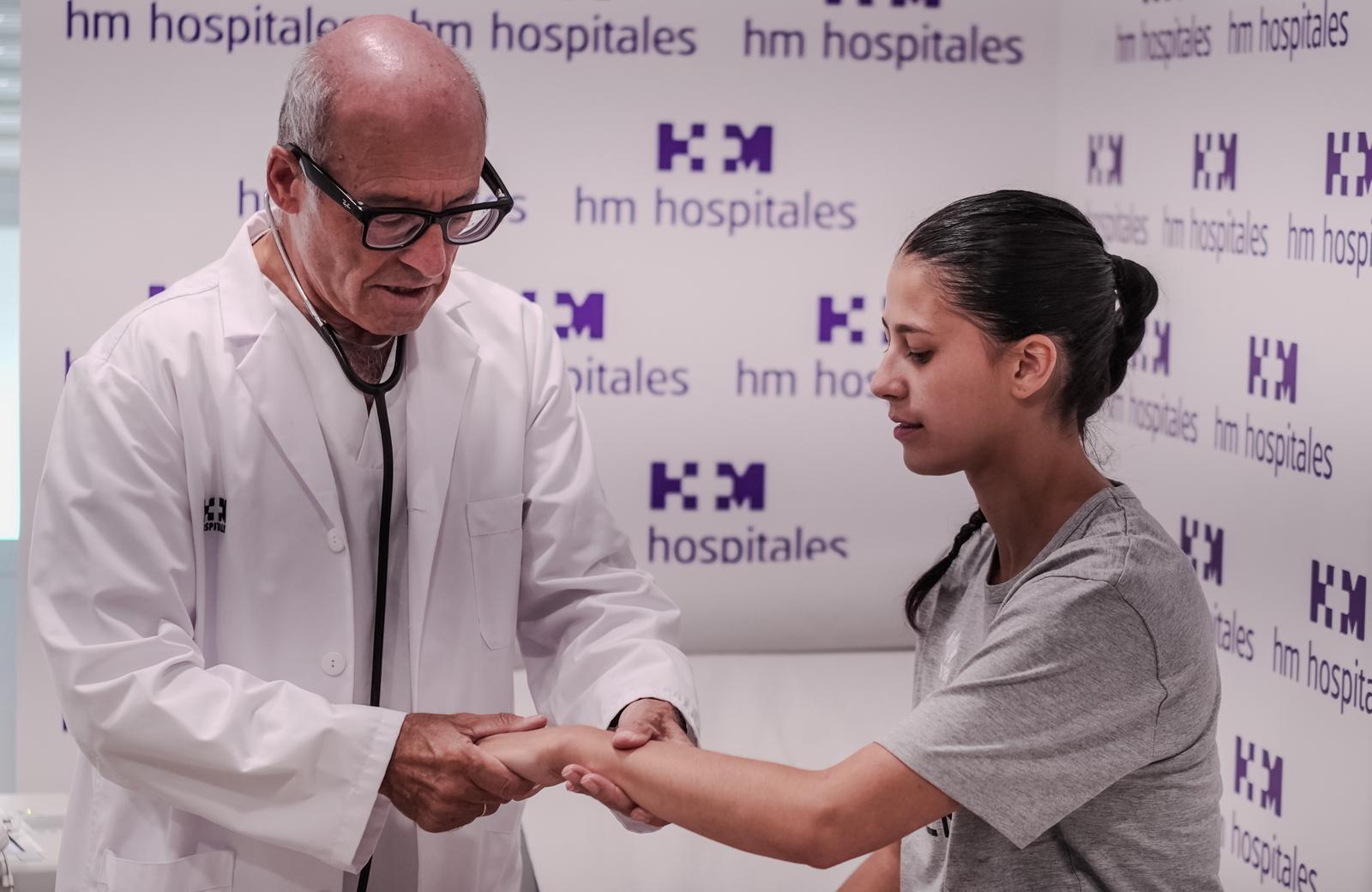 Imagen para: La plantilla del CB Avenida supera en el Hospital HM Santísima Trinidad los reconocimientos médicos previos al inicio de la pretemporada