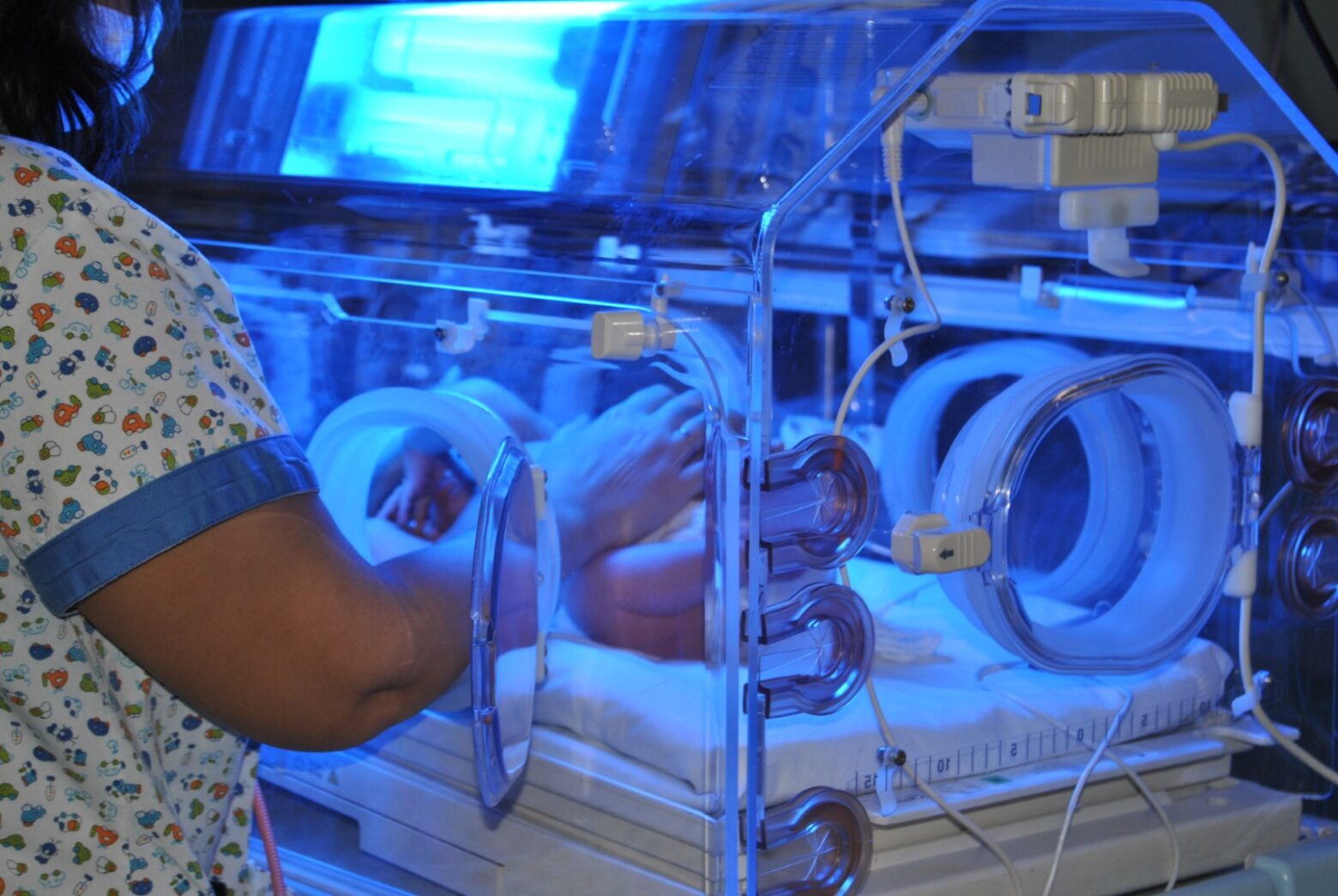 Maternidad hm belén uci neonatal vi