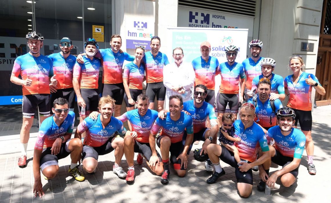 Foto cliclistas 1140x701