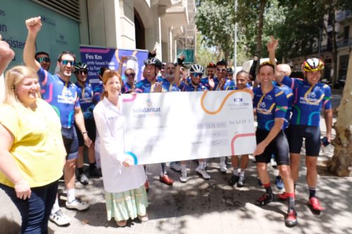 Imagen para: ‘Solidaritat sobre rodes’ y Gerard Farrés cruzan la meta y recaudan más de 4.500 € para el cuidado de la salud de los niños vulnerables de Barcelona
