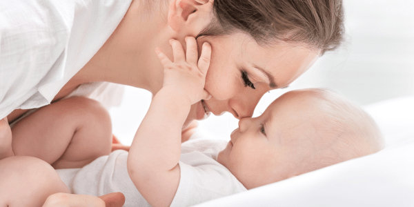 Imagen para: ¿Cuáles son los hitos del desarrollo de 0-3 meses?